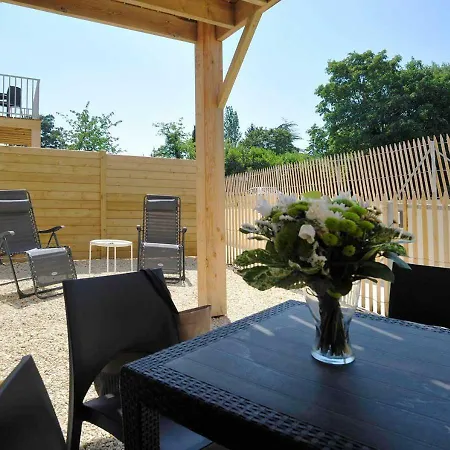 Clos Des Thermes A Jonzac Exterior photo